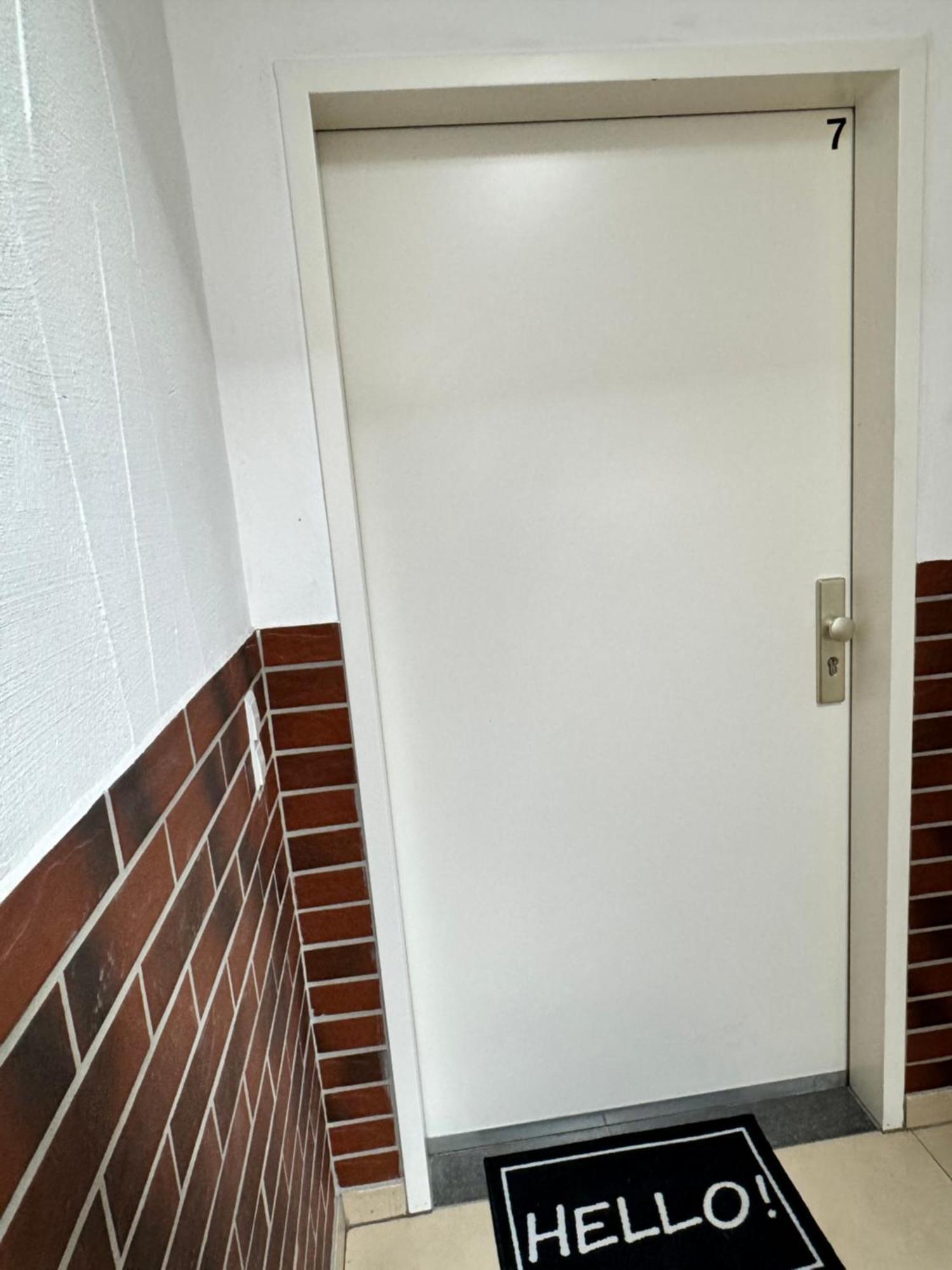 "City Chic Apartment" Im Gassen Gefluester Швебиш-Халль Экстерьер фото